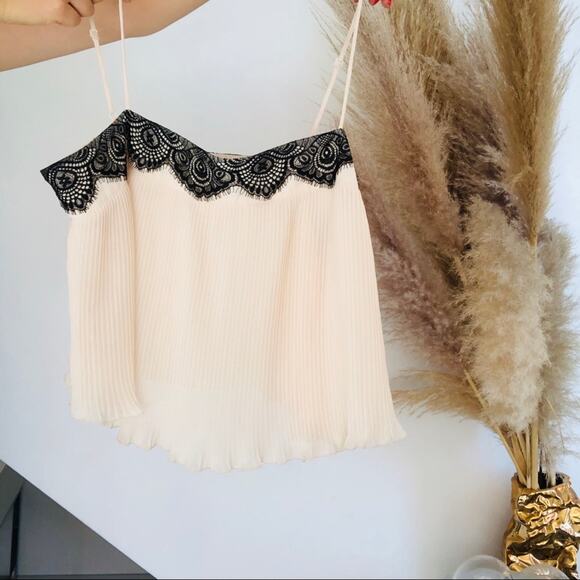 NEW FP FREE PEOPLE Cream Lace Accordion Pleated Tank Top Cami Lingerie Blouse L - Picture 4 of 7